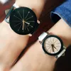 Armbandsur Vrouwen Horloges 2023 Lederen Band Lijn Analoge Beweging Mode Zegarek Damski Luxe Dames Armband Leer Voor Vrouwenwristwatches