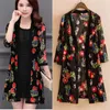 Kvinnors stickor koreanska kimono 2023 sexiga kvinnor blommor broderi chiffong mesh cardigan blus roupas feminina kläder sommar långa rygg toppar