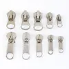 Konst och hantverk 10/20st 3# 5# 8# Zipper Sliders för Nylon harts Metall Zips Silver blixtlås Slider Pull Bagage Tape Puller Lock Head Kitting