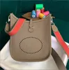 Klassische Designerin Constan Taschen Neue Stil luxuriöser Umhängetasche Lady Handtaschen Leder Frau Großhandel Crossbody Cowhide Hohlaushandel handgefertigt