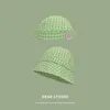 Breda randen hattar japansk färsk grön rutig hink hatt fjäril fiskare mössa sommar tunn godis färg söta kvinnors hattar reser solskyddsmedel gorras p230311
