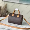 Designer Bag designers Womens Messenger Travel Bag Classic Style Fashion Shoulder Bag Luxurys Lady Totes Leather Handbags Speedy