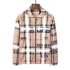 Designer Burbrery Jacket Man Zwart Witbruin Gestreepte Plaid Brand Winddichte waterdichte hoodie Zipper Trench Coat Women Varsity Jacket 264