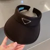 Yaz güneşi vizör şapkaları yeni tasarımcı yaz kapağı kadınlar erkekler casquette metal mektup geniş ağzı spor vizörü üst boş kapaklar şapkalar erkek kova şapka s