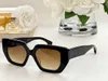نظارات شمسية للنساء للنساء أحدث الأزياء الأزياء نظارات شمس الرجال Gafas de sol Glass UV400 مع صندوق مطابقة عشوائي 8912