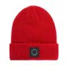 2023 Stijlvolle stenen beanie schedel pet Designer Letter Jacquard Beanie Island Men Women Warm Wool Hat A8