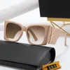 مصمم النظارات الشمسية للنساء نظارات حماية من الأشعة فوق البنفسجية موضة النظارات الشمسية رسالة نظارات عادية مع صندوق جيد جدًا مع صندوق