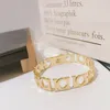 Designers Or Bracelet Bracelets Femmes Bracelet De Luxe Designer Noir Lettre Bijoux Wispy Bracelet Plaqué En Acier Inoxydable Amour Cadeau Bracelets Hommes