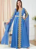 Etniska kläder abaya dubai muslimsk klänning lyxig högklassig blommig broderi guipure spetspanel bälte chiffong långärmad kalkonrock 230324