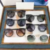 30% korting op luxe ontwerper Nieuwe heren- en dames zonnebril 20% korting op Family Style Classic Round Toad Sun Glasses vrouwelijk netwerk Red GG1181