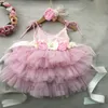 Flickaklänningar småbarn baby flickor 1: a födelsedagsklänning för barn blommor bröllop kostym bälte pannband 3 stfit set barn prinsessan klänning