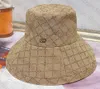 Chapeaux de seau à large bord en gros pour hommes Lettre Designer Marque de mode Campaniform Caps Summer Beach Sunbonnet Casquette cappello uomo Factory