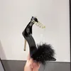 Сандалии 2023 Сладкие стилевые каблуки метал декорация женская вечеринка на молнии
