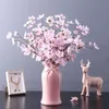 Flores decorativas grinaldas 50 cm Um monte de 6 garras artificiais Blossom Branches Home Decoration Silk Wedding Landing Cherry