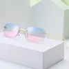 Designer de luxe lunettes de soleil de mode 20% de réduction rétro hommes mode femmes lunettes sans monture en gros lunettes cadre cadeau Gafas