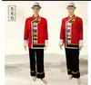 Scène Porter Chinois 56 Groupes Minoritaires Ethniques Masculins Costumes Festival Traditionnel Performance Cosplay Voyager Po Tenues