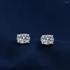 Boucles d'oreilles clous style simple quatre griffes ovales femme classique haut de gamme un carat imitation moissanite