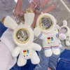 Keychains 2023 Plush Astronaut Keychain Pendant fylld nyckelring för handväska ryggsäckväska charm