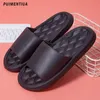 Slippers Men Plataforma grossa Cloud Slippers Summer Praia EVA Sandálias de solo de solo macio Homens de lazer Homens de banheiro interno Banheiro Antislip Shoes 230325