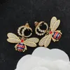 Moda Little Red Bee Peel Coldings Designer Pełen Pearl Studs Prezenty ślubne