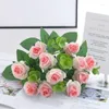 Dekoracyjne kwiaty białe symulowane bukiet ślubny róży w dłoni kwiatowy dom do dekoracji