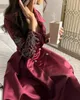 Parti Elbiseleri Koyu Kırmızı Vintage Gece Elbiseler İpek Saten Arapça Kadınlar Resmi Parti Uzun Kollu V Boyun Çay Uzunluğu Balo Garkları Garm 230325
