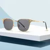 10% de réduction sur les lunettes de soleil de créateurs de luxe pour hommes et femmes