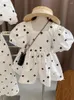 Meisje jurken meisjes kleding 2023 zomer meisjes retro polka stip square nek jurk westerse stijl bubble mouw ouder-kind slijtage kinderen