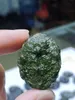 Outra decoração da casa 1013g Green Moldavite Meteorito Tcheca Impacto Vidro Vidro Natural de Cristal de Pedra Rússica Energia 1PC 230327