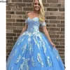 Ligh Sky Blue Ball Gown Quinceanera klänningar för flickor Sexig Sweetherat Lace Appliuqed Puff Princess Formella evenemangsfest klänningar plus storlek Matenity Sweet 16 Dress CL2088