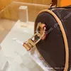 Diseñadores niños bolso Niñas Carta Impreso Un hombro Bolsas Niñas Moda mensajero Bolsa Niños mujer PU cambio Monedero F025