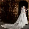 Bridal Veils TopQueen V77 2 Lager täcker fram- och bakre katedrallängdslöjan med spets trim blusher bröllop mantilla