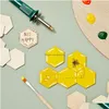 Autres arts et métiers Pièces de bois hexagonales inachevées Tranches vierges Dalles de carreaux de bois Découpes Peinture Coloration Dessous de verre Holiday Festiv Dhcjz