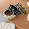 Headbands Winter Imitation Leather Woven Wide Side Headband Fashion Hair Accessories Women Trend Casual Plaid Hair Bands Hairband Girl 230325