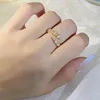 Fashion Snake Designer Band Ring Size abierto Simple Diamond Crystal Shining Love Rings Joyería para mujeres