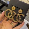 Designers de marque de luxe enrôlent des boucles d'oreilles de fête de fête de fête des femmes filles cerceaux géométriques en hambhes de boucles d'oreille de perle bijoux