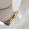 Anelli a fascia Squisito Super Flash Anello a prisma multi-sezione Uomo Donna Coppia Anello in acciaio al titanio Personalità della moda Regalo di San Valentino G230327