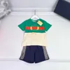 23ss set per bambini baby set per bambini abiti firmati t-shirt a maniche corte pantaloncini tuta t-shirt con stampa logo coordinata colori pantaloncini impiombati vestiti per bambini di alta qualità a1