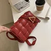 Cassettes sac crossbody bottegvenets tissé 7a Intrecciato sac à main en cuir doux petit avec Logooded