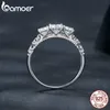 Solitaire Ring BAMOERAnillo de plata de ley 11 chapado en platino para mujer sortija redonda de moissanita 925 CTTW Color D VVS1 EX Lab Diamante de compromiso Z0327