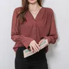 Women's Blouses Chikichi Tops Women 2023 Blouse Cardigan Koreaans mode paardenleer roodbruine v-hals met lange mouwen zijden button up shirt