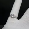 1CT% 100 Moissanit Nişan Yüzüğü Kadınlar için S925 STERLING Silver Lab Diamond Promise Wedün Bandı Takı