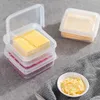 Pudełka do przechowywania pojemniki 2PCS przezroczyste masło serowy do przechowywania przenośna lodówka owocowa warzywa świeżo organizująca pudełko serowe p230324