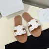Summer Lightly padded luxe flat slide slippers Arc de Triomphe Embossed Leather insole sandals open toes shoes women holiday flats sandal factory footwea