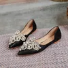 Sandalet tasarımcısı boncuklar düğün ayakkabıları kadın dantel nakış daireleri kadın balerin sivri ayak parmağı somut spor ayakkabılar artı boyut 3543 230325