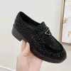 Nova moda sandália de cetim com cristais sandália metálica lether bombas salto alto feminino chinelo mancha mulas designer sapatos de vestido liso tamanho escritório tamanho 35-41