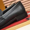 أحذية الرجال الرياضية للرجال أزياء قيادة الرجال الفاخرة للرجال أعمال أحذية جلدية مصممة حذاء حذاء حذاء البقر أحذية رياضية كبيرة الحجم 38-45