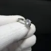 1CT% 100 Moissanit Nişan Yüzüğü Kadınlar için S925 STERLING Silver Lab Diamond Promise Wedün Bandı Takı