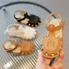 Sandalen Girls Sandalen Zomer Fashion Cuts Love Baby Girl Shoes Boys Beach Sandals W0327