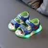 صندل LED Shoes Fashion Baby Boot Boys Girls Sneakers Fulling Luminous Cartoon Kids Shoes Lighted Standals W0327